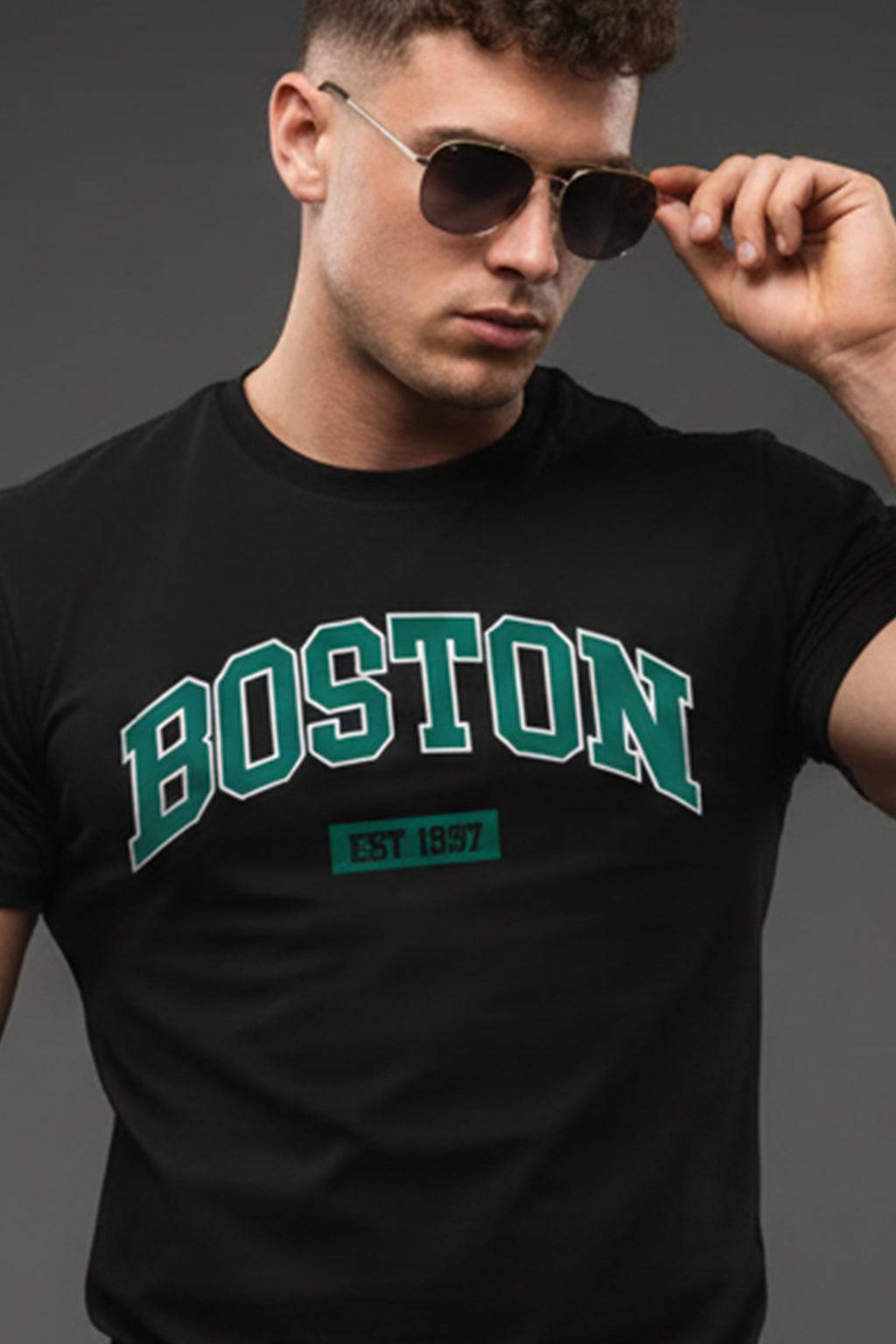 Boston Black Regular Fit Printed T-shirt
