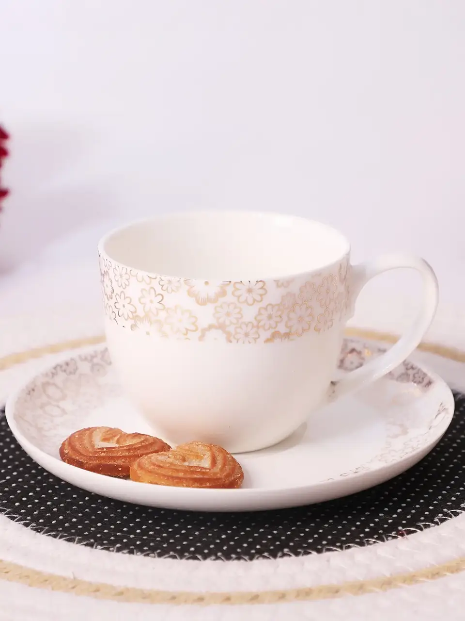 Blluex Elegant Platinum Porcelain Cup Set Buy @ ₹1960