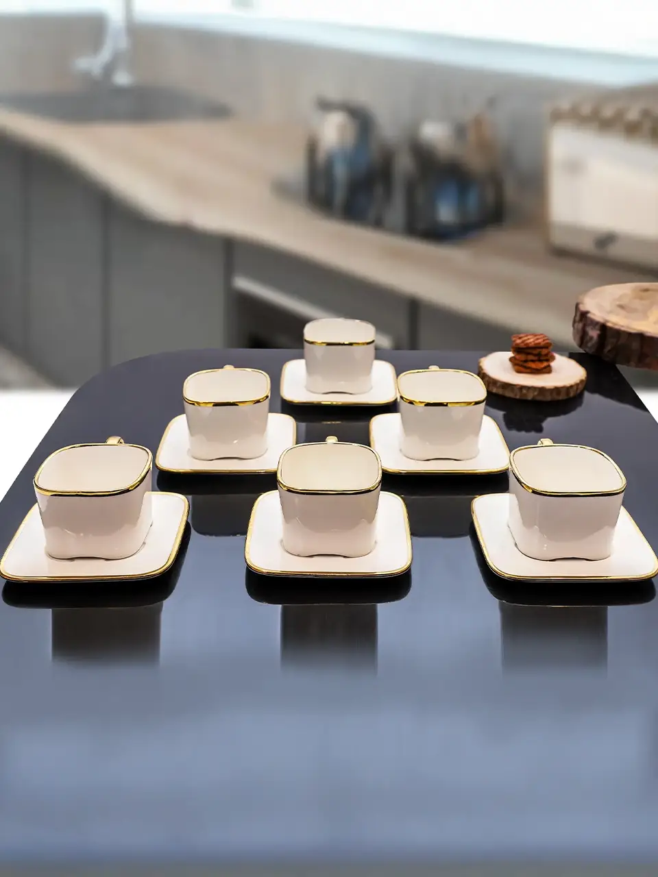 Blluex Royal Charm Porcelain Tea cup Set Buy @ ₹4040