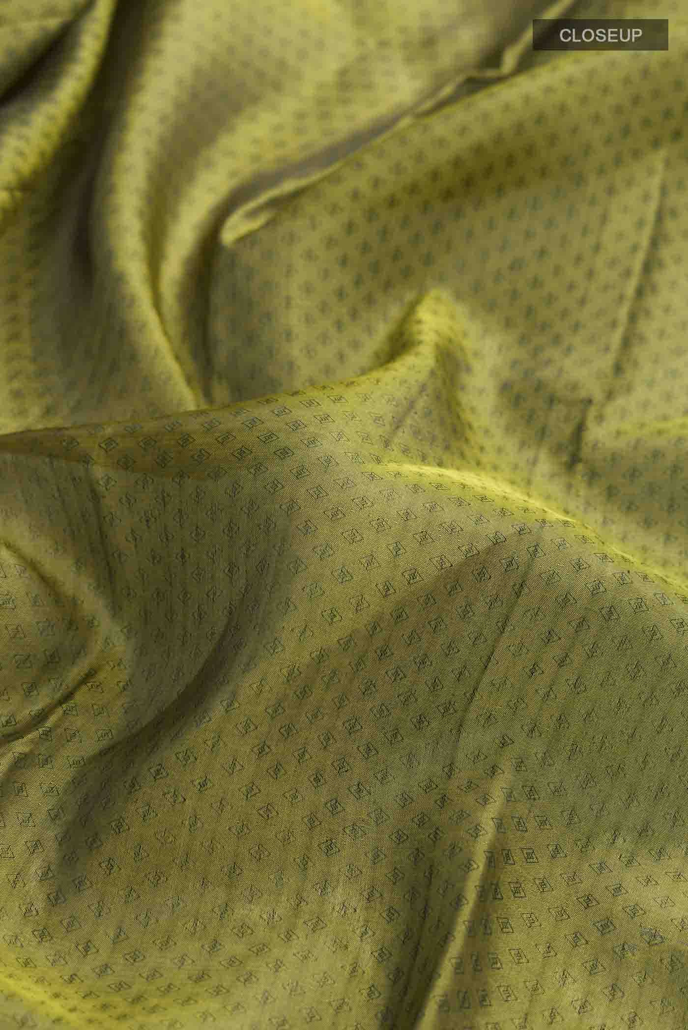 Green Kanchipuram Silk Saree Buy at ₹8055