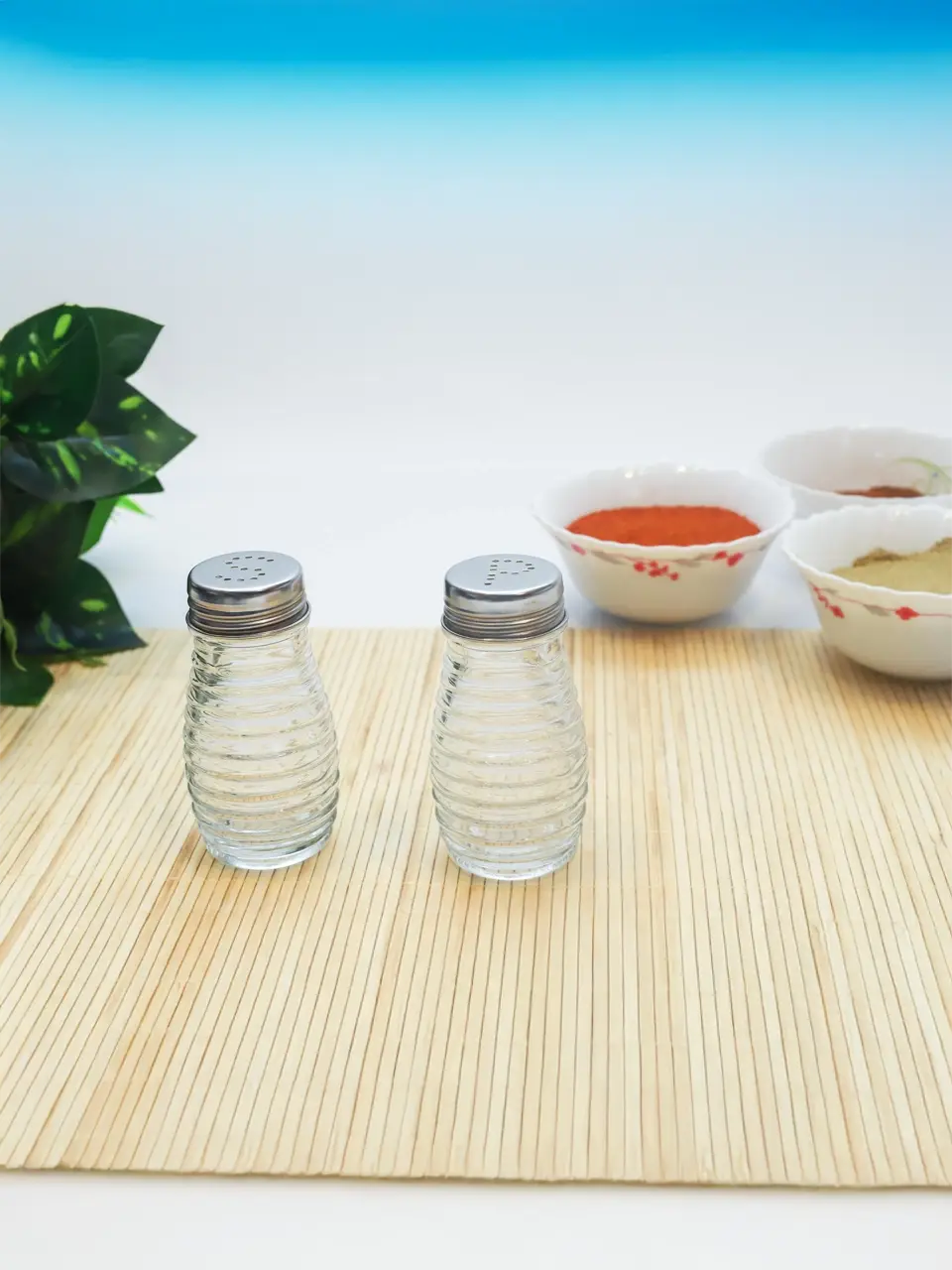 Blluex Elegant Glass Spice Jars Buy @ ₹164