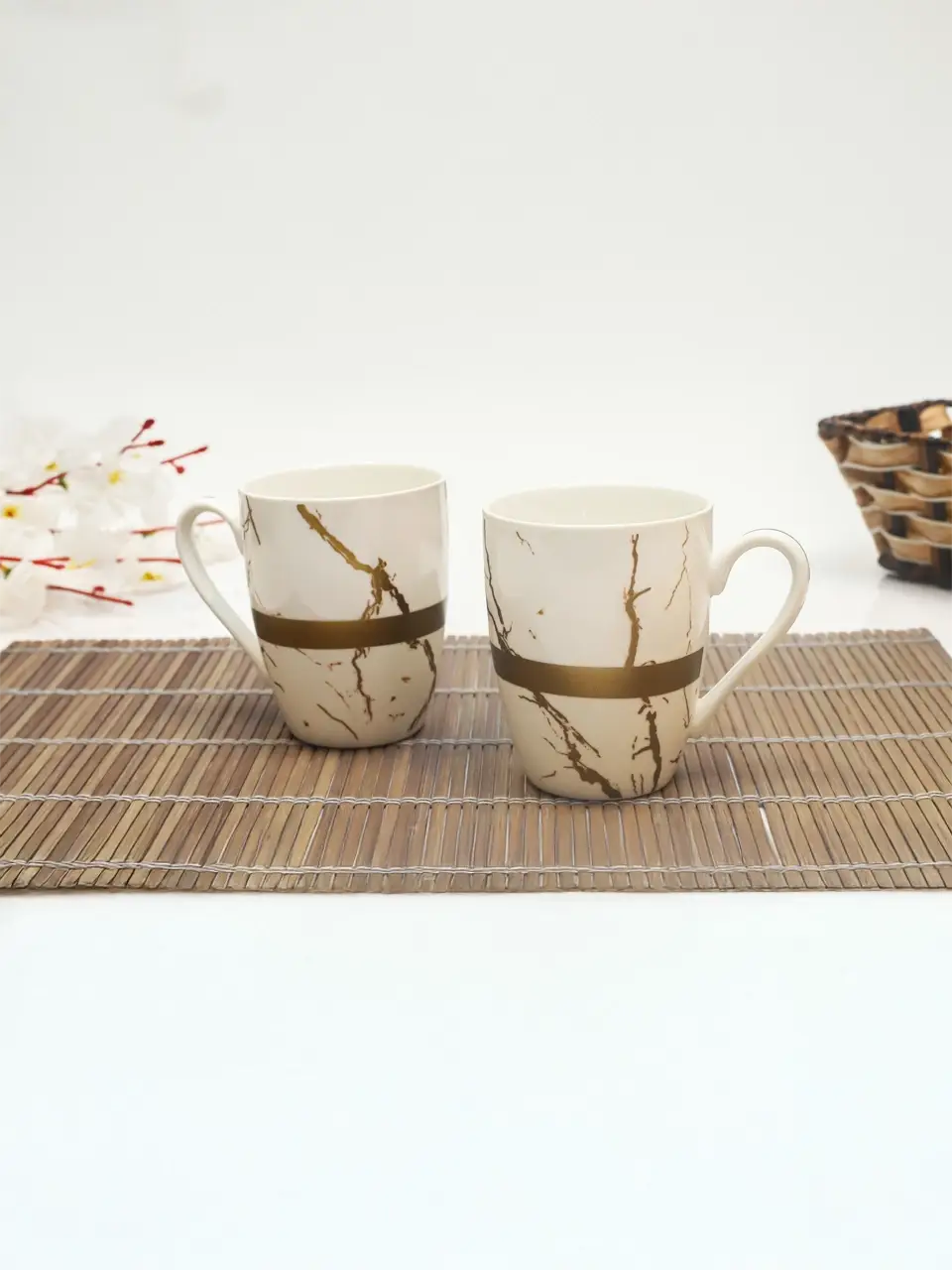 Blluex Golden Sip Delight Mugs Buy @ ₹935