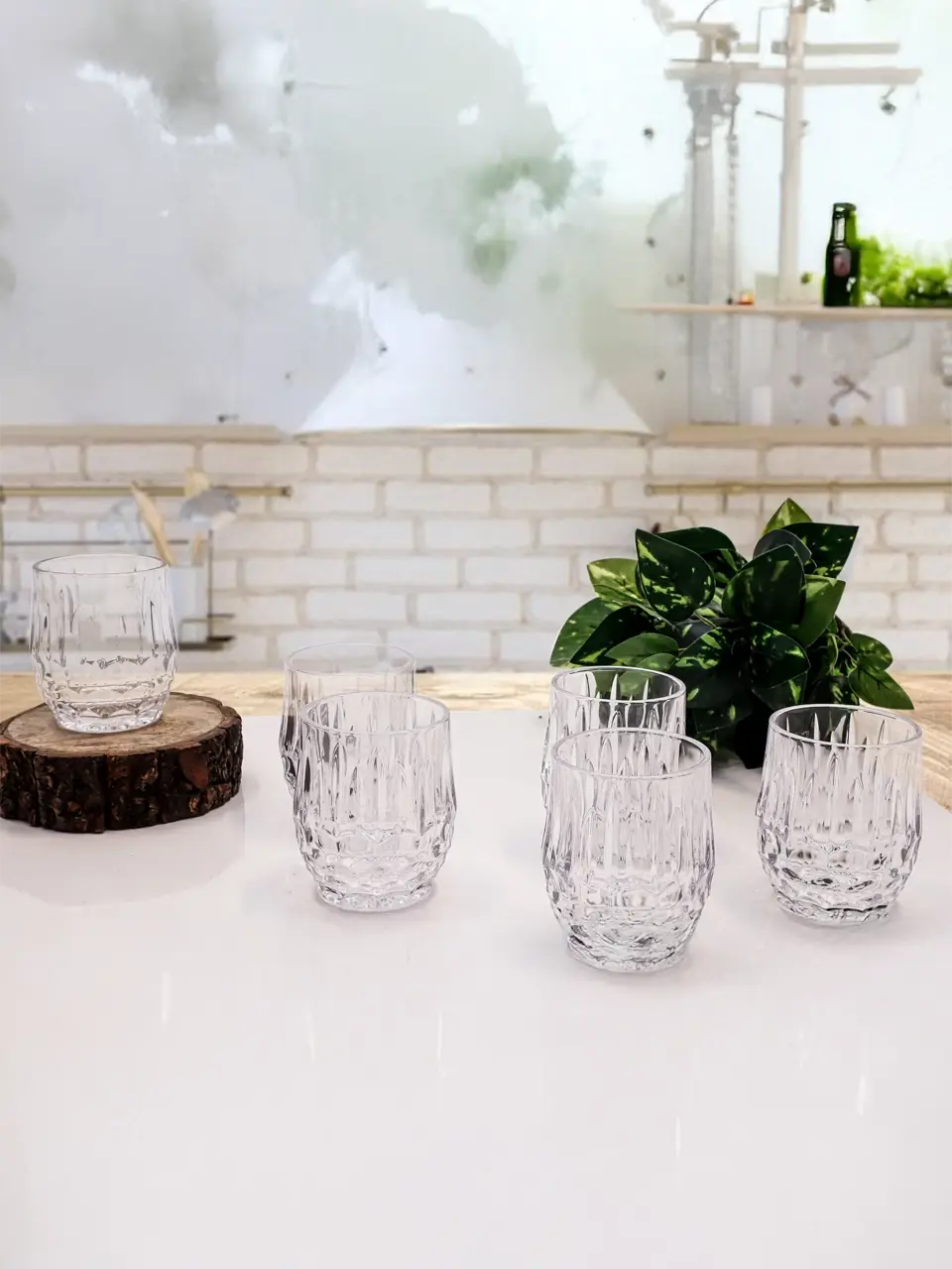 Blluex Crystal Charm Drinking Glass Set Buy @ ₹920