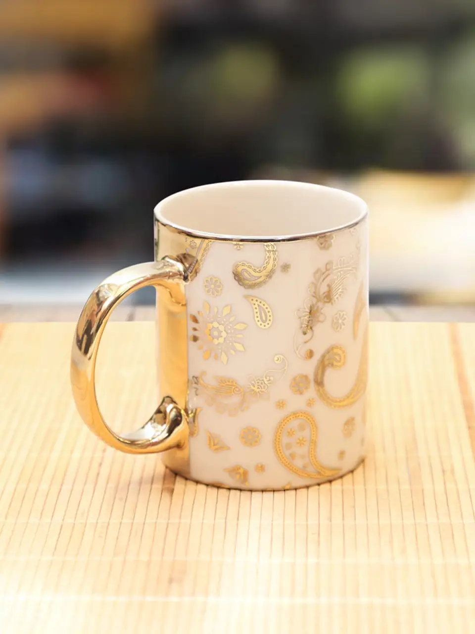 Blluex Luxury Golden Paisley Coffee Mugs Buy @ ₹1640