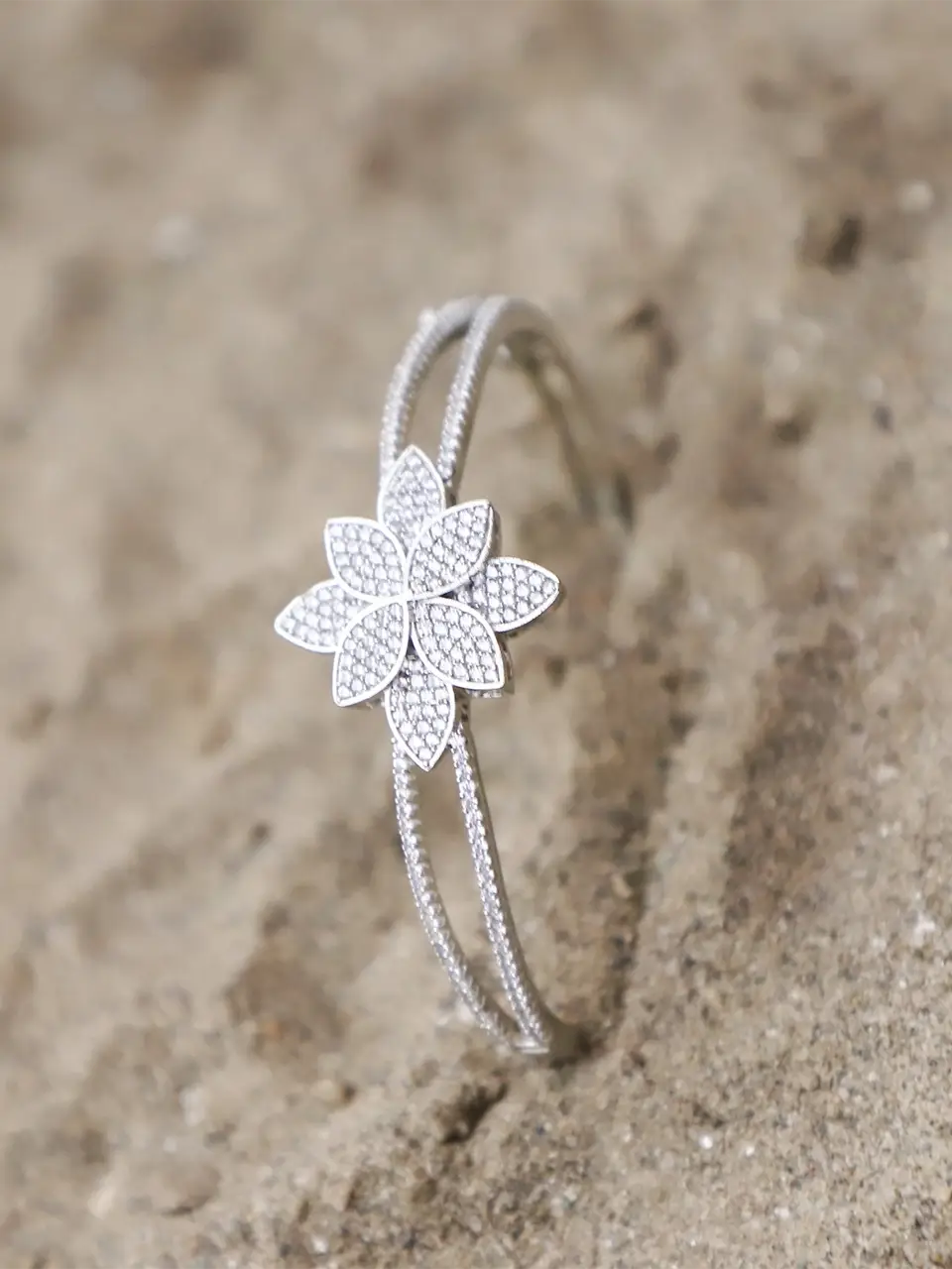 Sayda Jewels Sofia Silver Lily Elegance Bracelet Bl-Jb-07 Buy at ₹980