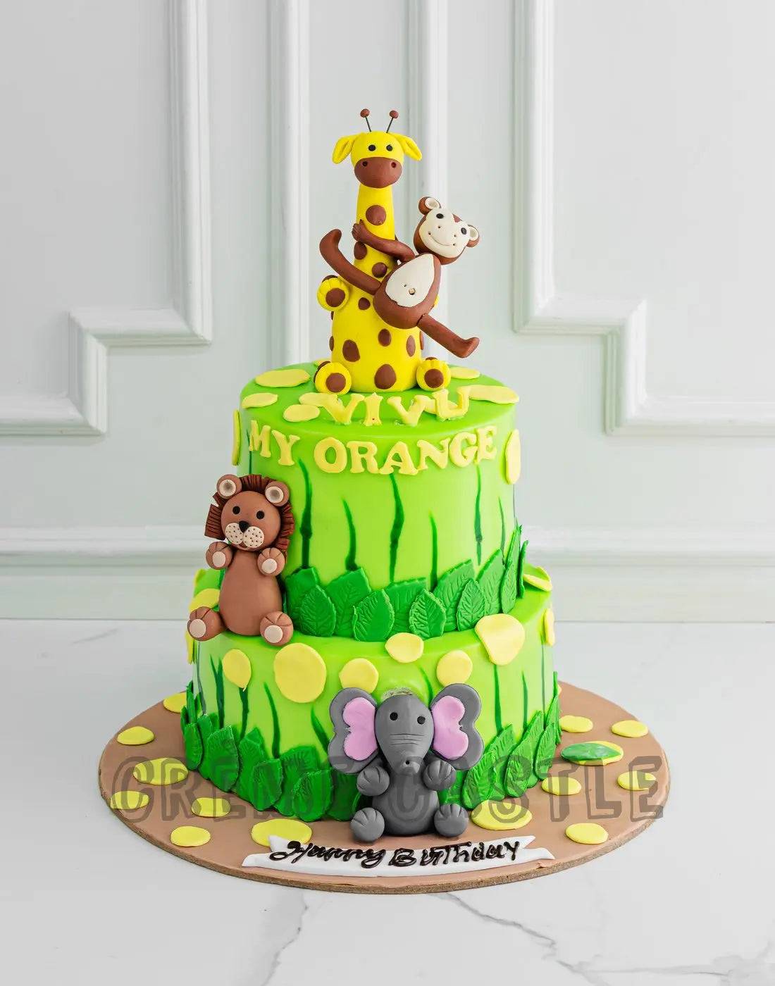 Giraffe Jungle Design Cake