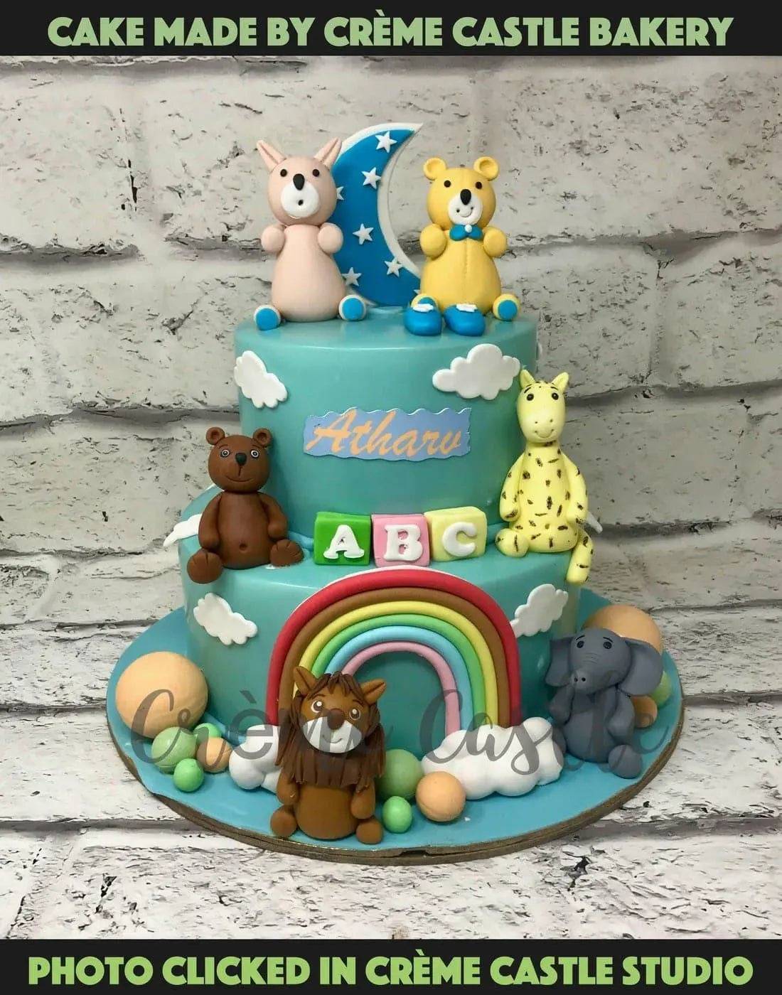 Teddy Jungle Moon Design Cake
