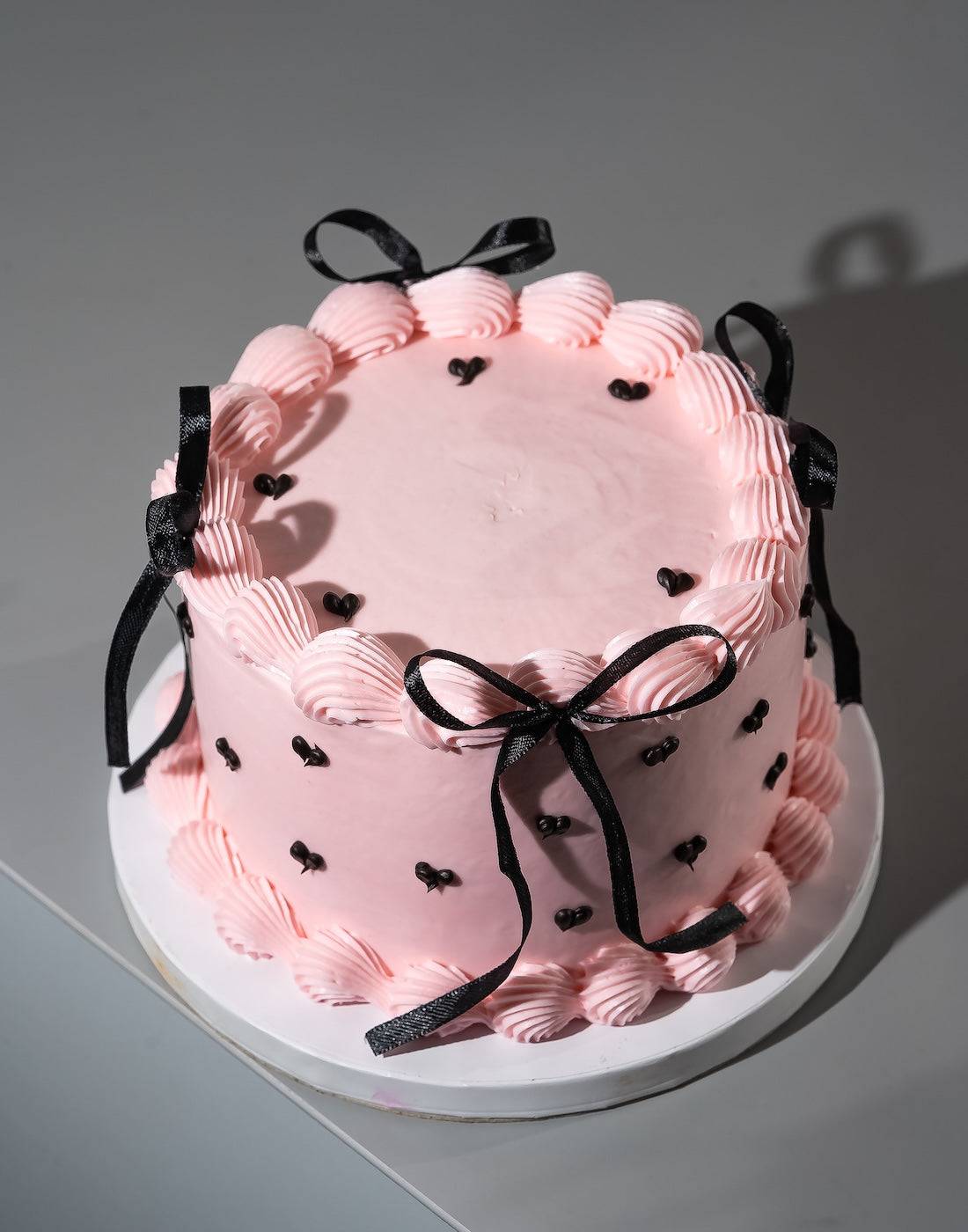 Pink Vintage Anniversary Cake