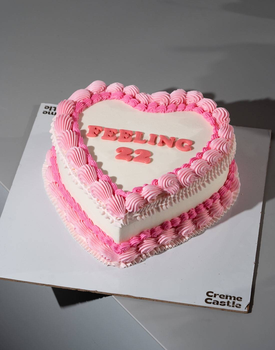 Heart Theme Vintage Cake