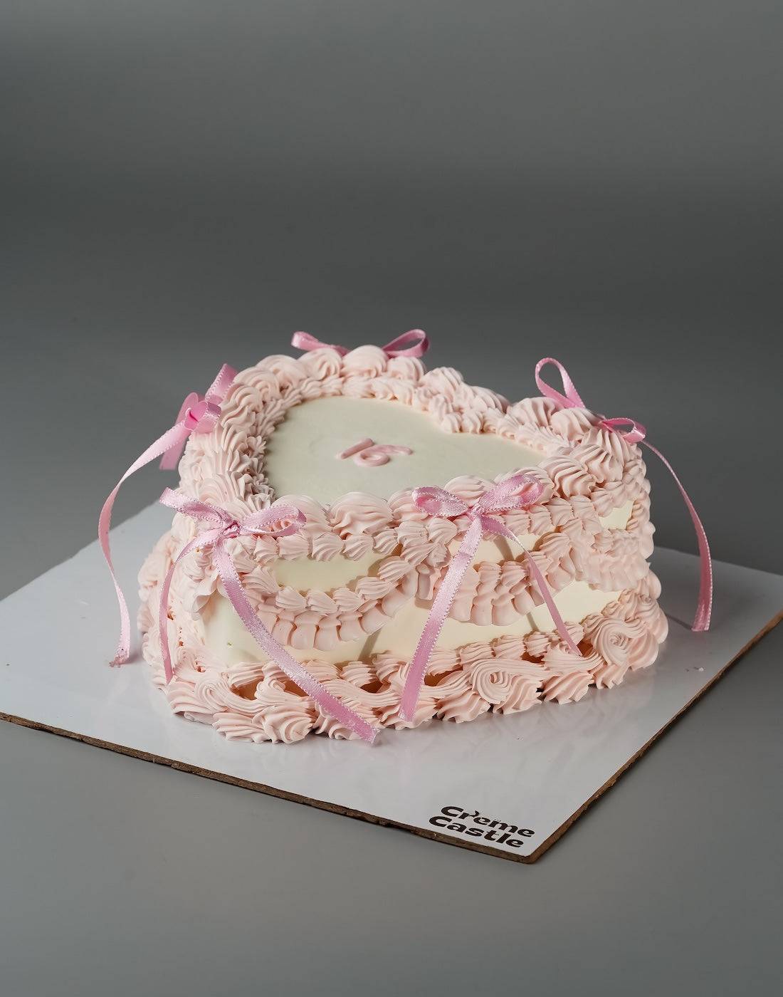 Vintage heart shape ribbon cake