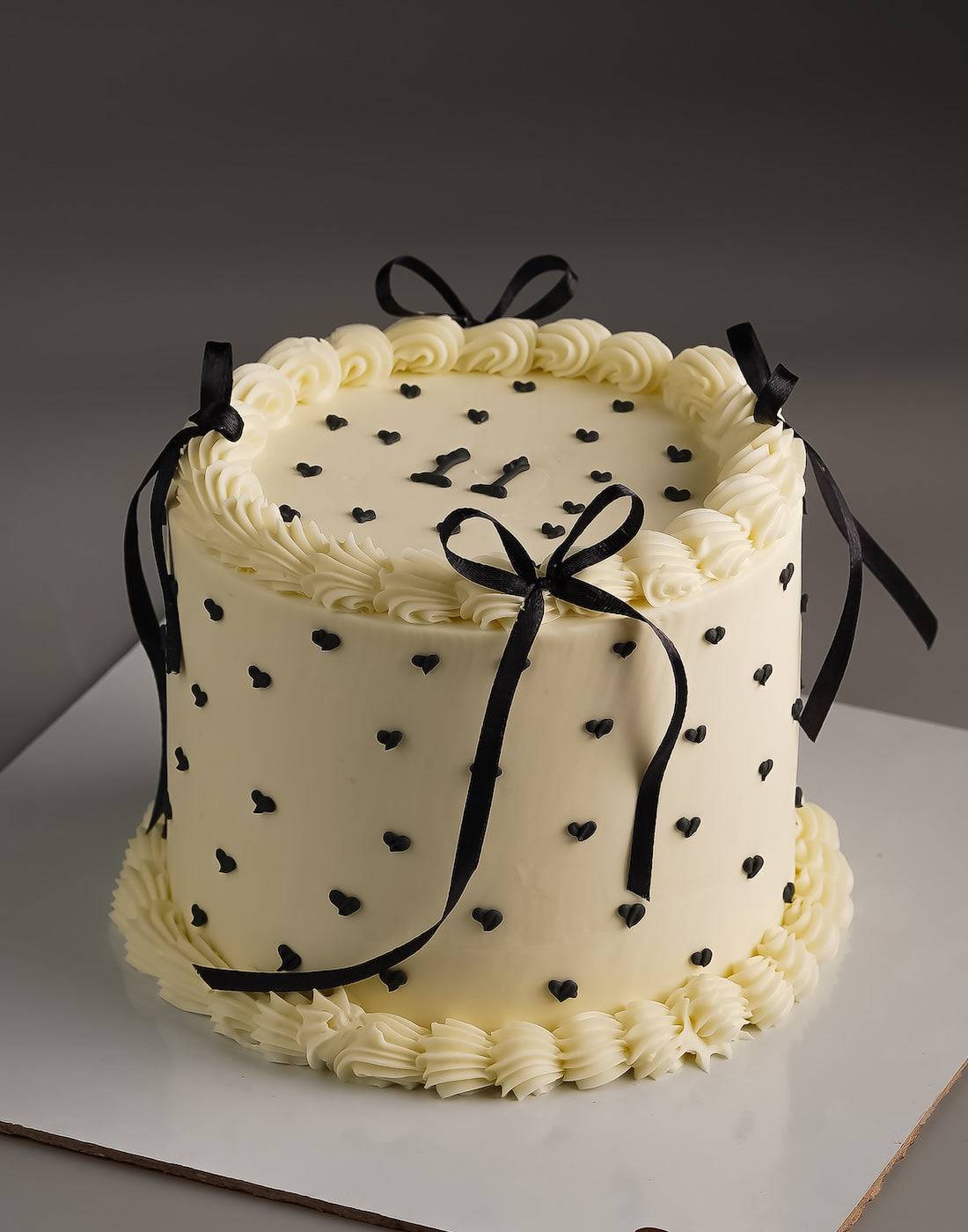 Ribbon Heartful Cake