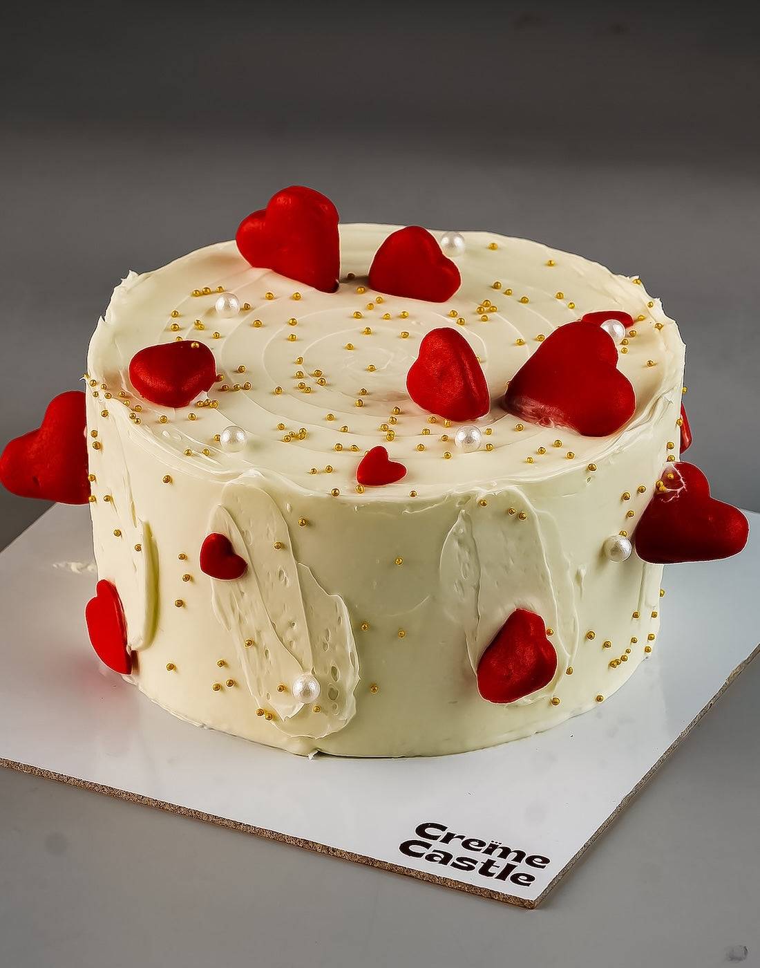 White Heart LoverÕs Cake