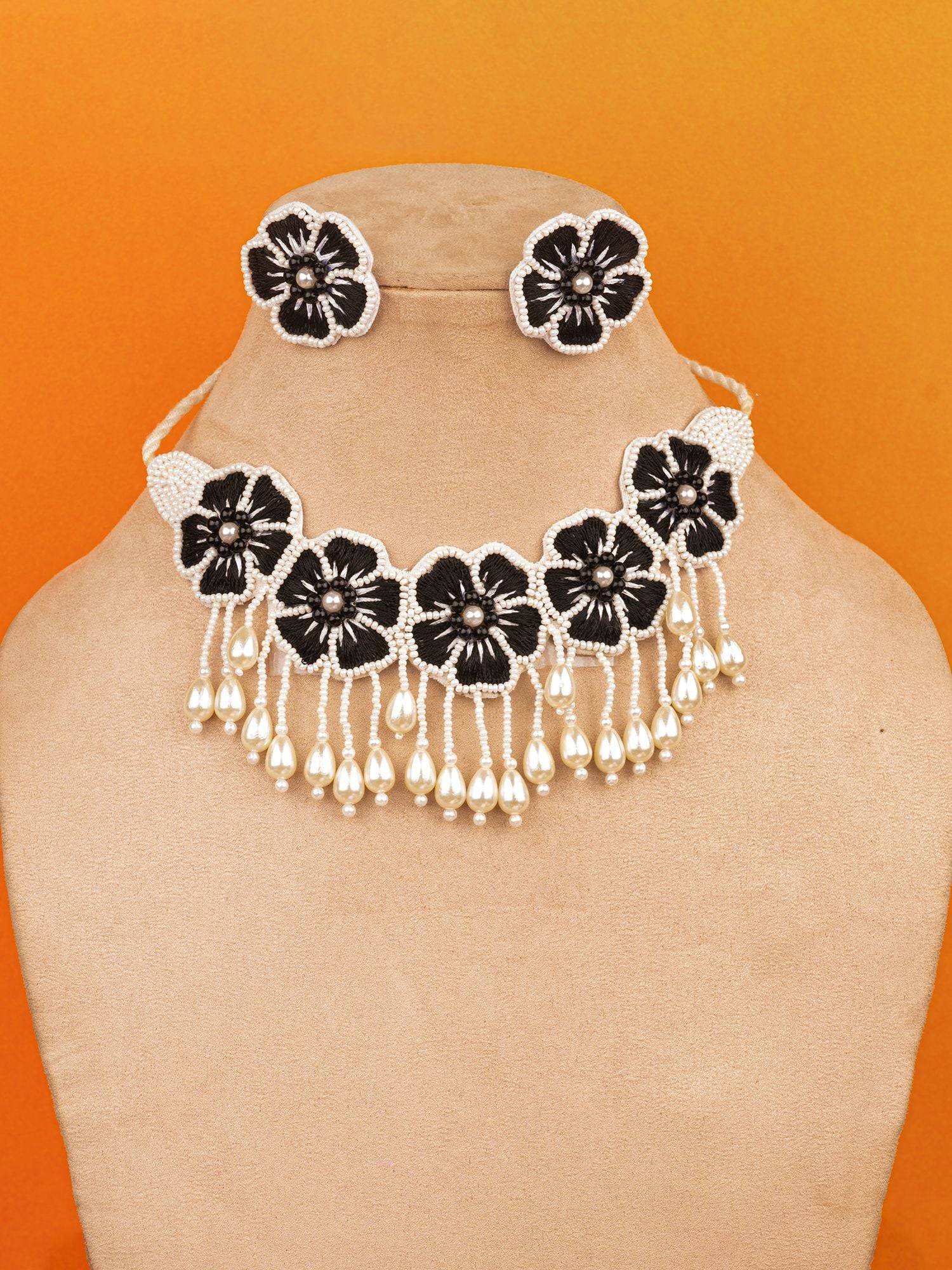 Monochrome Bloom: Handcrafted Floral Choker Necklace Set in Black & White