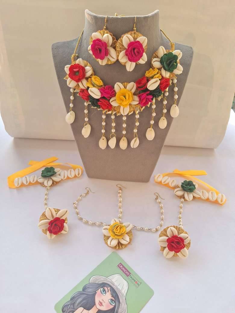 Red-Green Floral Mehndi Jewellery Set with Shell Drops For Brides