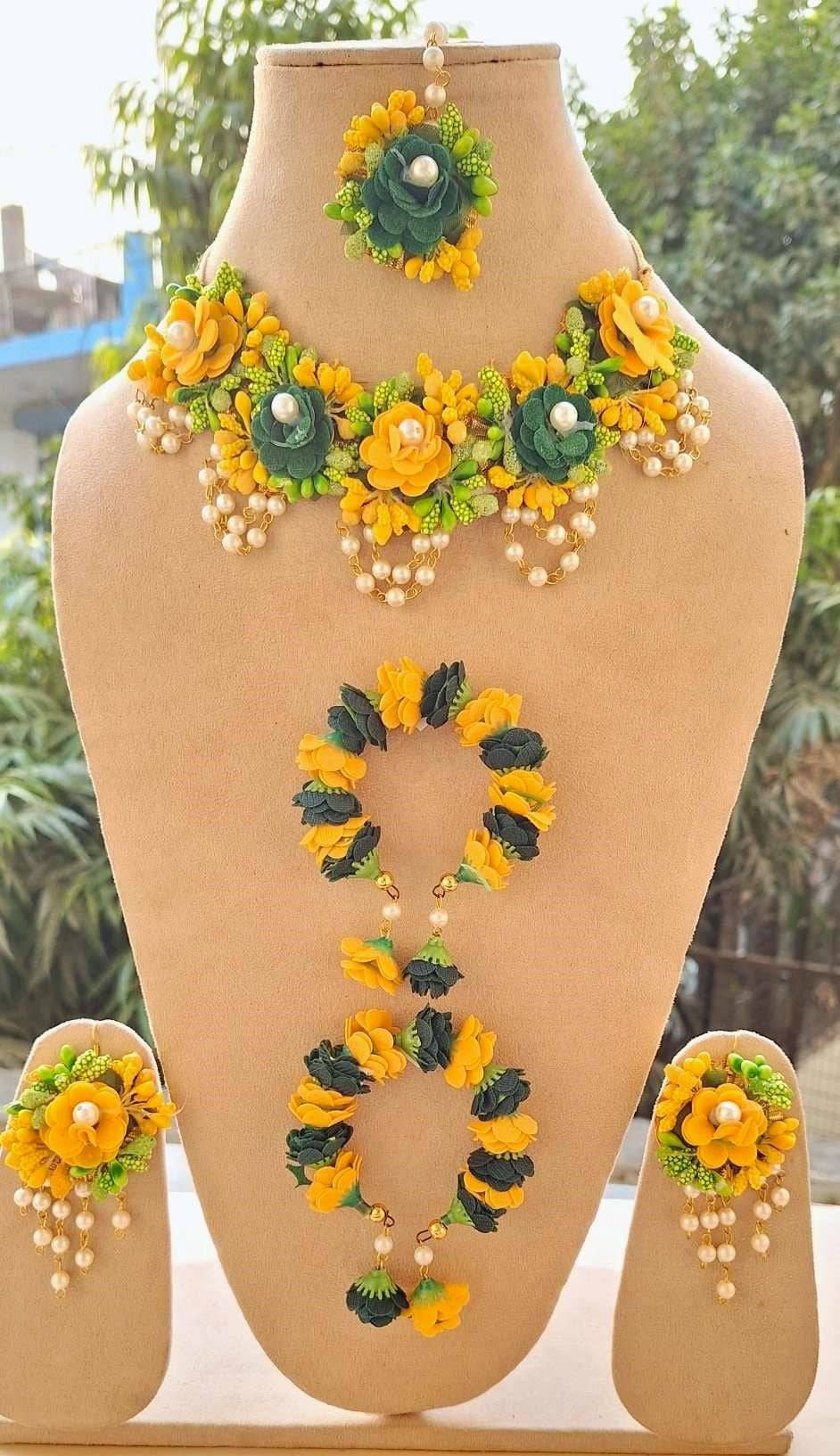 Yellow-Green Floral Jewellery Set for Haldi, Mehandi, Baby Shower