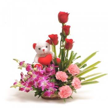 Basket Arrangement Flowers n Teddy Buy at ₹1299