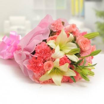 Exotic Bouquet of Flowers Buy at ₹1149