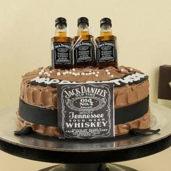Jack Daniel Chocolate Cake Buy only at ₹3499