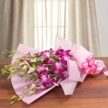 Purple Orchids Bouquet Buy at ₹695