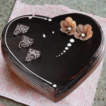 Heart Shaped Truffle Cake Buy only at ₹1199