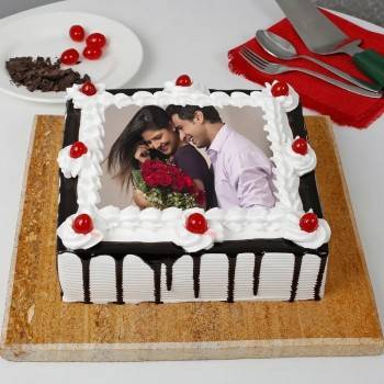 Black Forest Photo Cake Buy only at ₹949