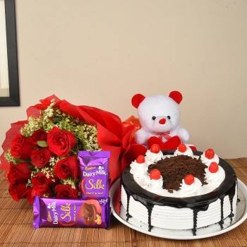 Perfection Expressed Buy only at ₹1590