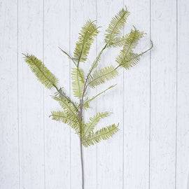 Single Pine Leaf Spray