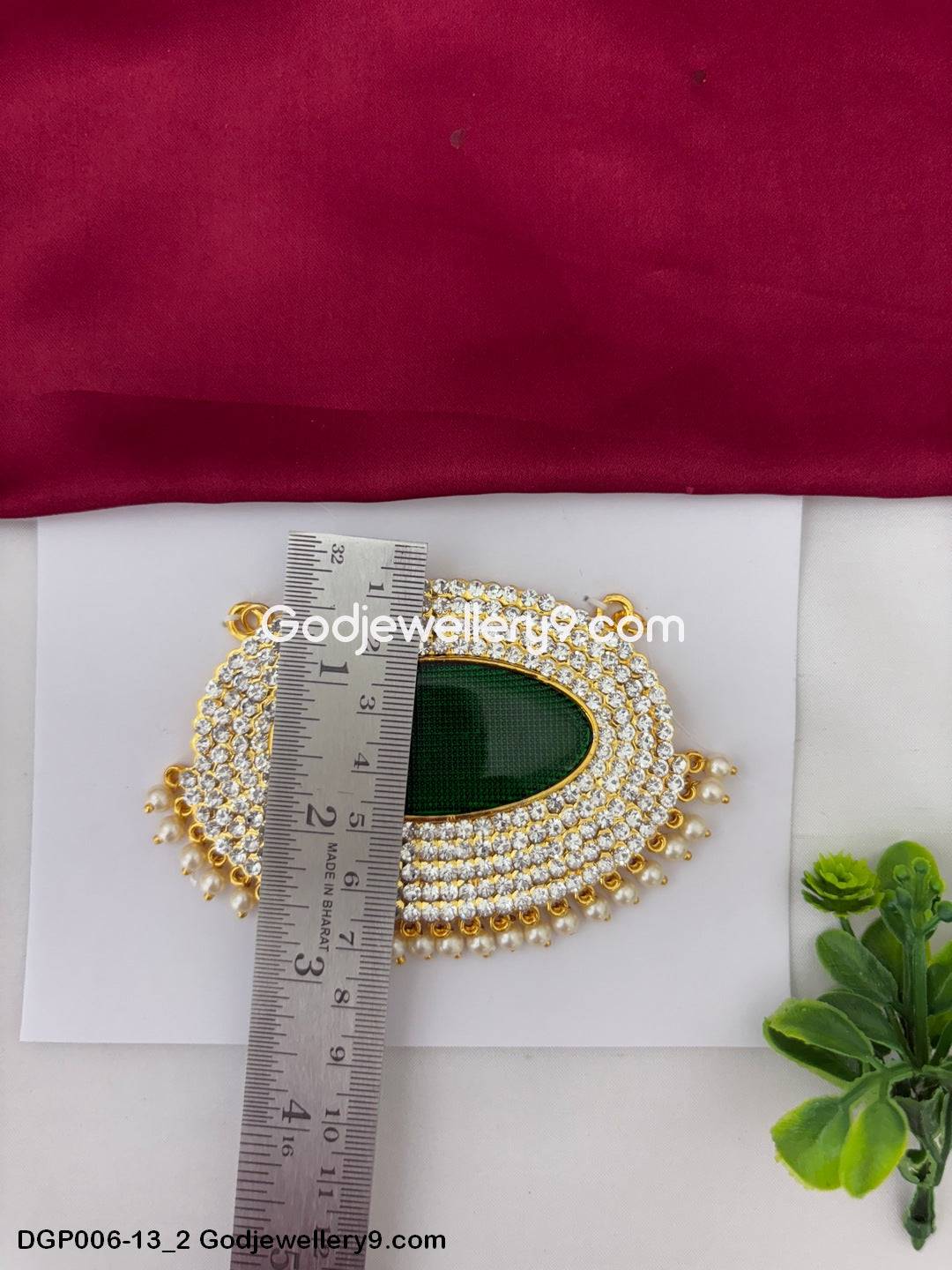 Deity Dollar Pendant Green God Jewelley For Murti Shringar Idols Temple