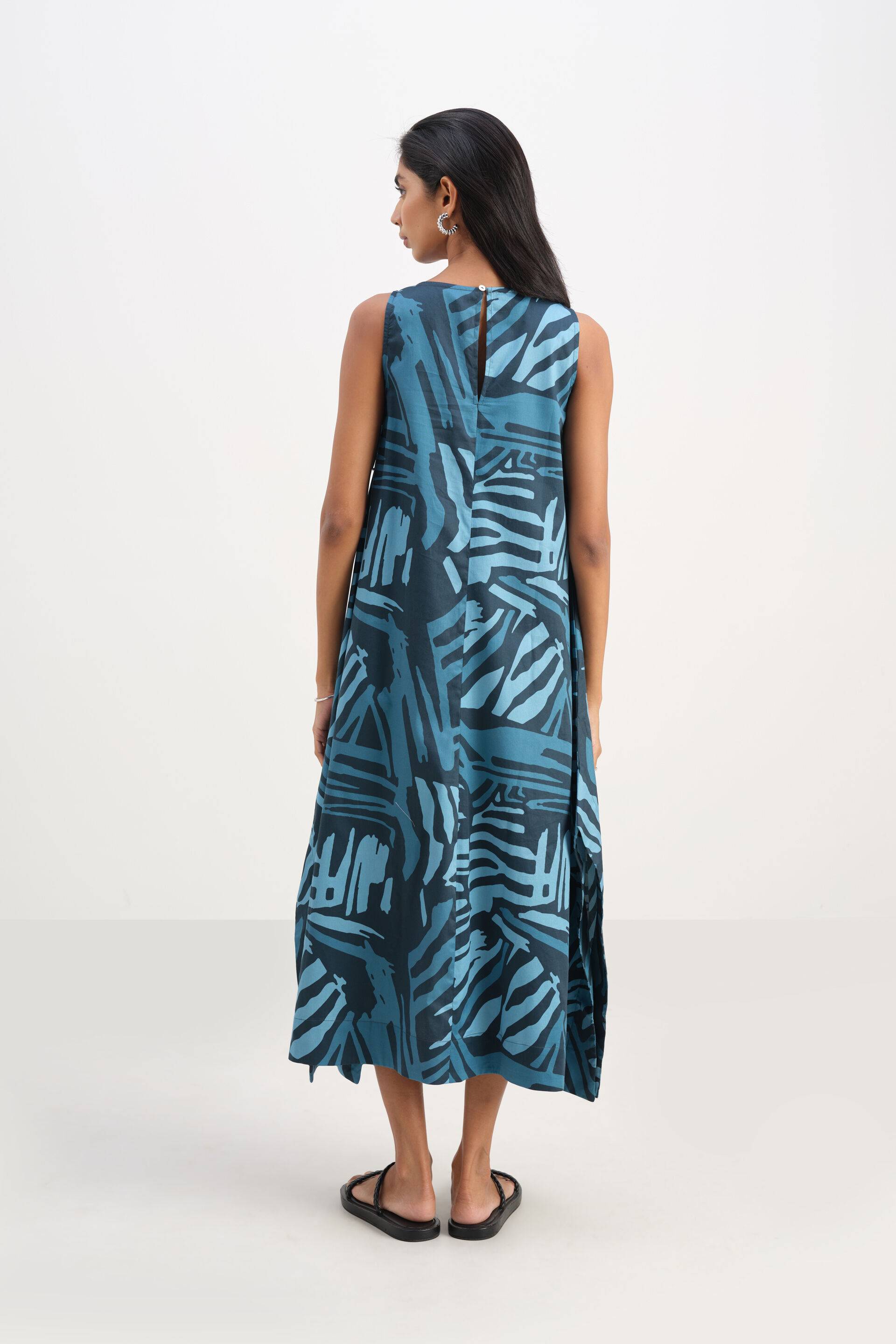 Indigo Beauty Dress Buy at ₹3990