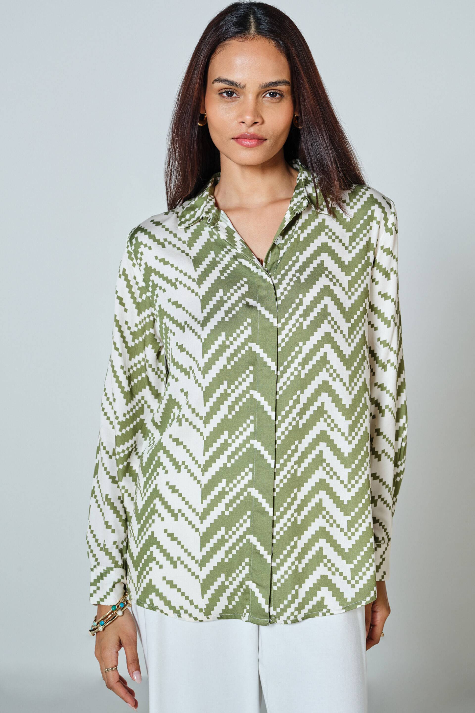 Graphic Grove Modal Top Buy at ₹2990
