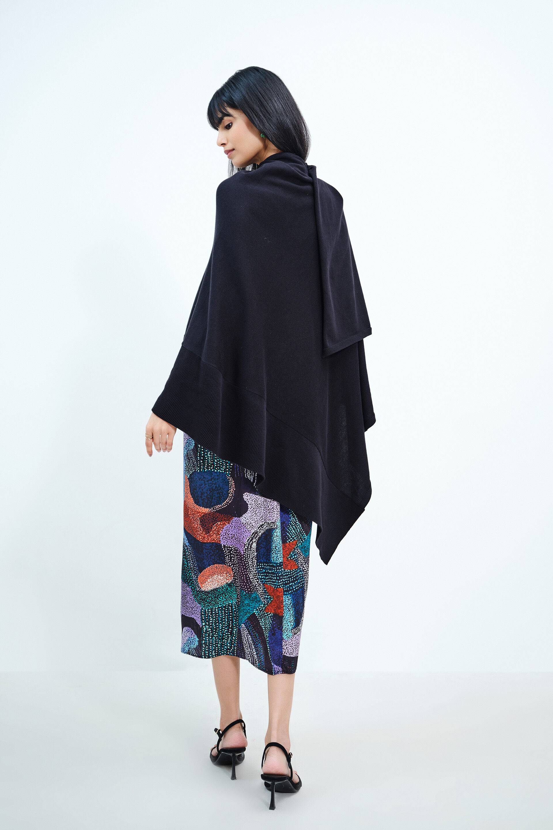 Obsidian Black Poncho Buy at ₹4790