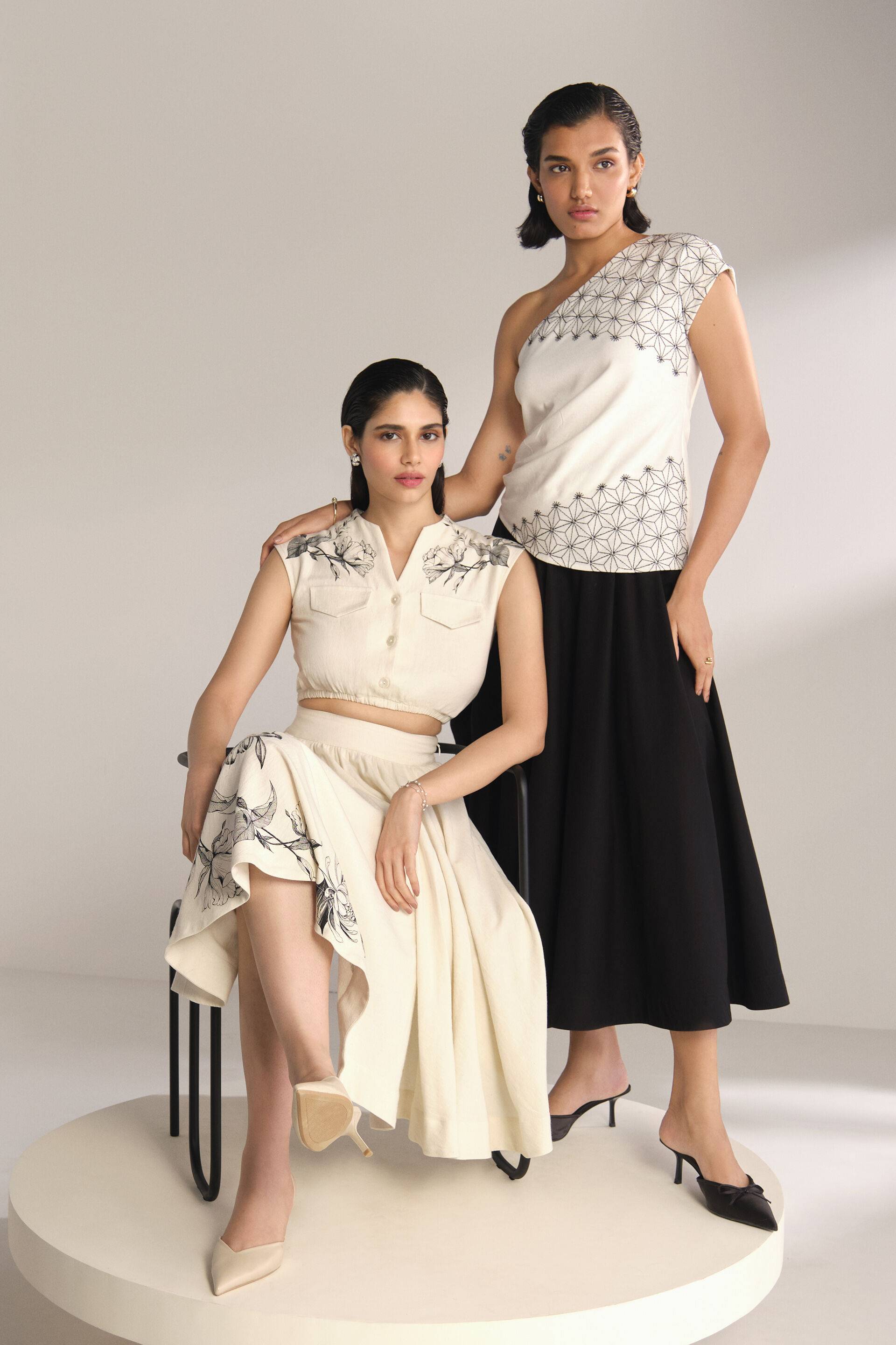 Jolanta Skirt Set Buy at ₹6990