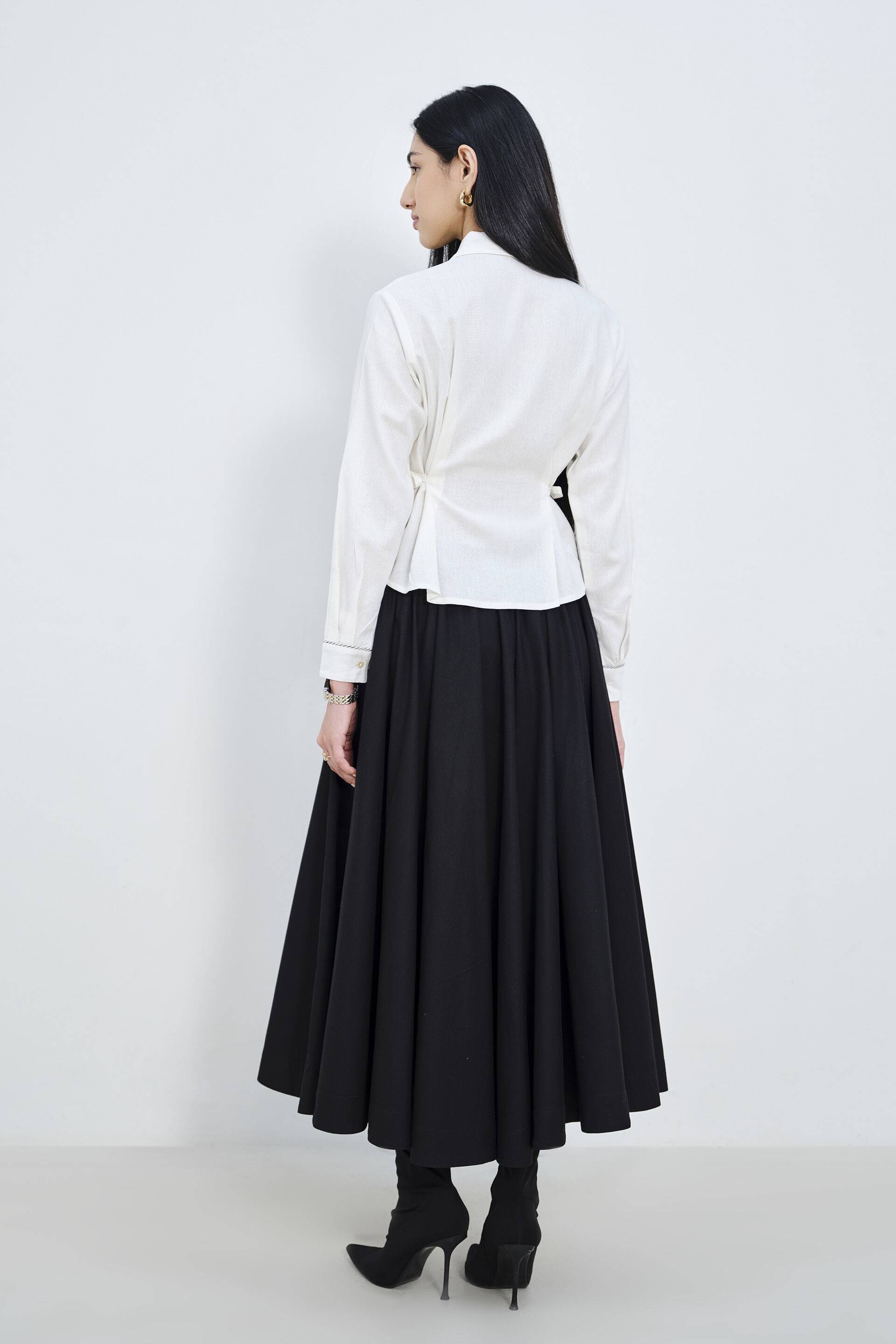 Swan White Linen Shirt Buy at ₹2490