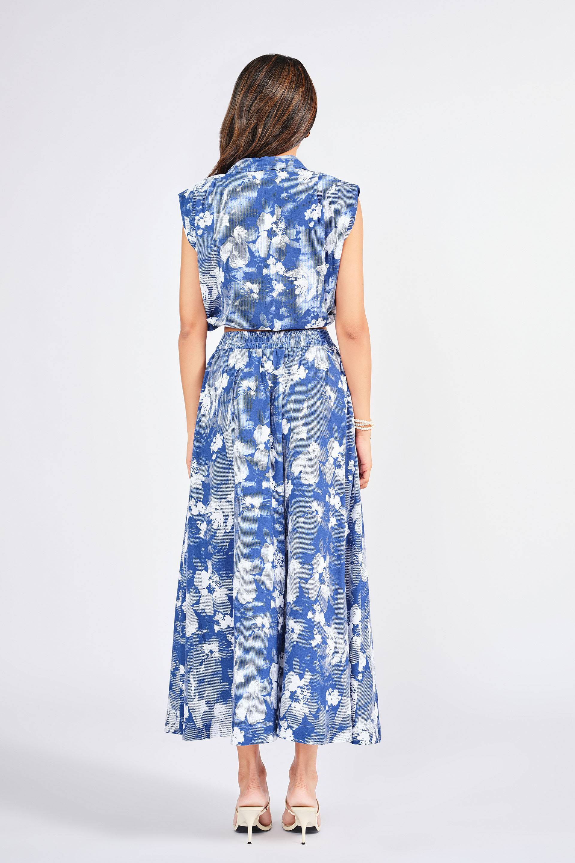 Blooms In Blues Skirt Set Buy at ₹6990