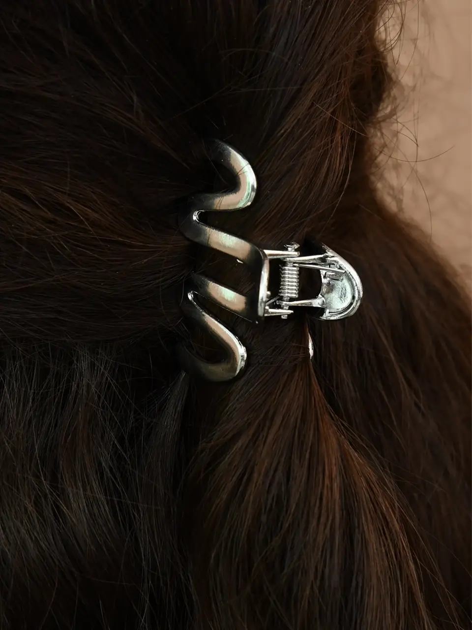 Feya Stylish Snake Hair Clip Magic Buy @ ₹128