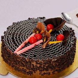 Classic Choco Chip Cake Buy at ₹649