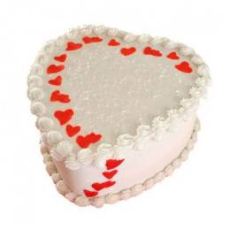 Lovely Heart Shape Cake Buy at ₹599