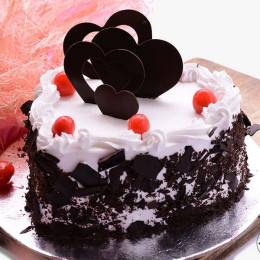 Blackforest Delight heart Cake Buy at ₹599