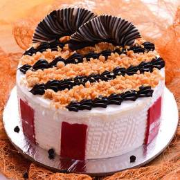 Butterscotch Treat Cake Buy at ₹499