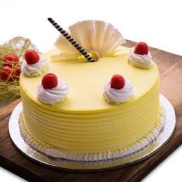 Creamy Pineapple Cake Buy at ₹499