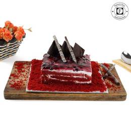 Red Velvet Blueberry Cake Buy at ₹599
