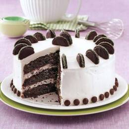 Oreo Love Cake Buy at ₹549
