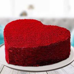 Velvety Heart Cake Buy at ₹599