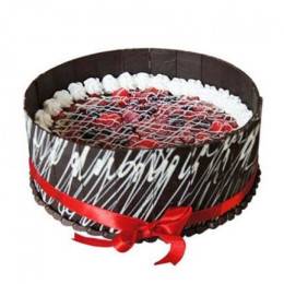 Chocolalious Gift Cake Buy at ₹649