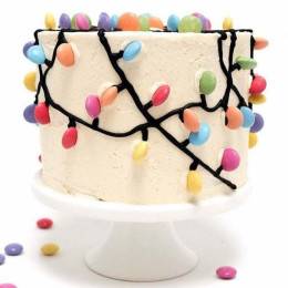 Fairy Lights Cake Buy at ₹1249