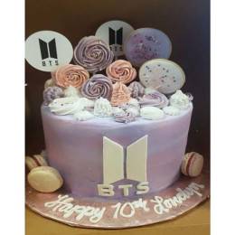 Bts Fever Cake Buy at ₹2399