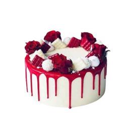 Creamy Red Dripping Cake Buy at ₹649