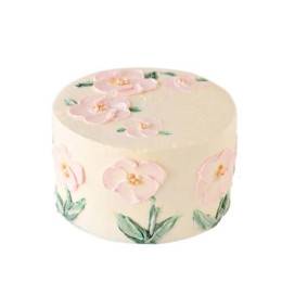 Soft Hued Flowery Cake Buy at ₹649