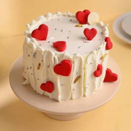Shower Of Love Cake Buy at ₹749