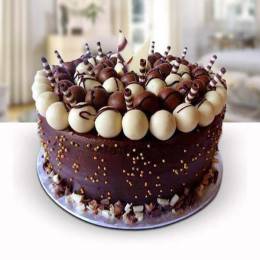 Chocolate Ball Cake Buy at ₹649